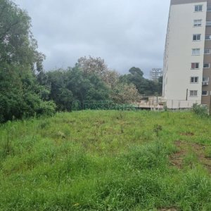 Terreno com 360m², no bairro Charqueadas em Caxias do Sul para Comprar