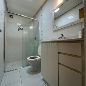 Apartamento com 55m², 1 dormitório, 1 vaga, no bairro Lourdes em Caxias do Sul para Alugar