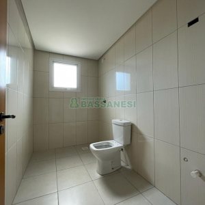 Apartamento com 105m², 3 dormitórios, 2 vagas, no bairro São Leopoldo em Caxias do Sul para Comprar