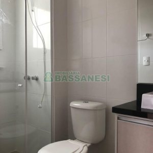 Apartamento com 48m², 2 dormitórios, 1 vaga, no bairro Cruzeiro em Caxias do Sul para Alugar