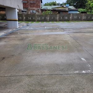 Apartamento com 48m², 2 dormitórios, 1 vaga, no bairro Cruzeiro em Caxias do Sul para Alugar