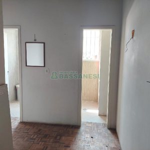 Loja Subsolo com 200m², no bairro Sanvitto em Caxias do Sul para Alugar