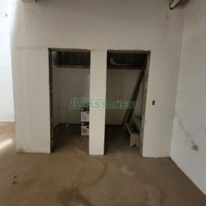 Loja com 315m², no bairro Nossa Senhora de Lourdes em Caxias do Sul para Comprar