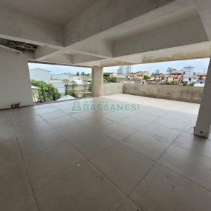Loja com 234m², no bairro Nossa Senhora de Lourdes em Caxias do Sul para Comprar