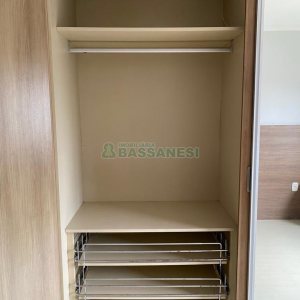 Apartamento com 70m², 2 dormitórios, 2 vagas, no bairro Sanvitto em Caxias do Sul para Comprar