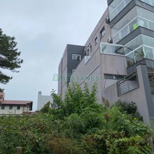 Apartamento com 70m², 2 dormitórios, 2 vagas, no bairro Sanvitto em Caxias do Sul para Comprar