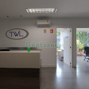 Predio com 600m², no bairro Cinqüentenário em Caxias do Sul para Alugar