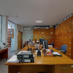 Predio com 600m², no bairro Cinqüentenário em Caxias do Sul para Alugar