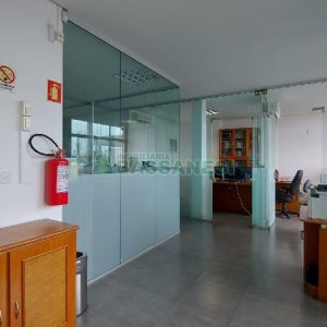 Predio com 600m², no bairro Cinqüentenário em Caxias do Sul para Alugar