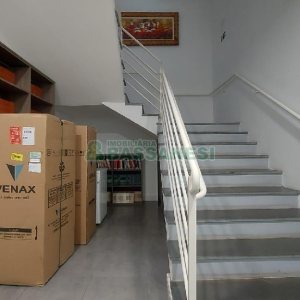 Predio com 600m², no bairro Cinqüentenário em Caxias do Sul para Alugar