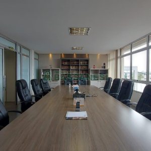 Predio com 600m², no bairro Cinqüentenário em Caxias do Sul para Alugar