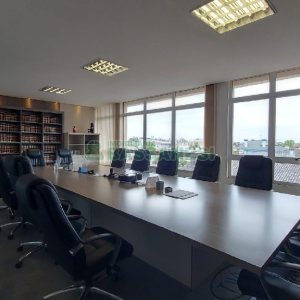 Predio com 600m², no bairro Cinqüentenário em Caxias do Sul para Alugar