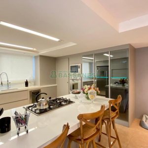 Apto Mobiliado com 439m², 3 dormitórios, 3 vagas, no bairro Madureira em Caxias do Sul para Comprar