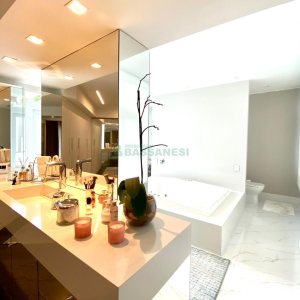 Apto Mobiliado com 439m², 3 dormitórios, 3 vagas, no bairro Madureira em Caxias do Sul para Comprar