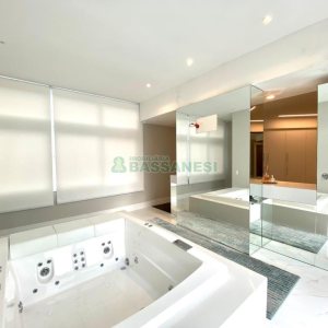 Apto Mobiliado com 439m², 3 dormitórios, 3 vagas, no bairro Madureira em Caxias do Sul para Comprar