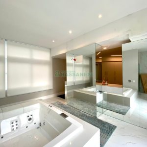 Apto Mobiliado com 439m², 3 dormitórios, 3 vagas, no bairro Madureira em Caxias do Sul para Comprar