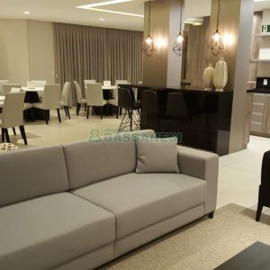 Apto Mobiliado com 439m², 3 dormitórios, 3 vagas, no bairro Madureira em Caxias do Sul para Comprar