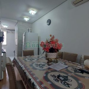 Apartamento com 62m², 2 dormitórios, 2 vagas, no bairro Colina Sorriso em Caxias do Sul para Comprar