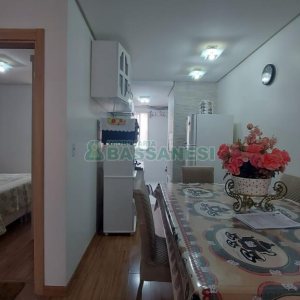 Apartamento com 62m², 2 dormitórios, 2 vagas, no bairro Colina Sorriso em Caxias do Sul para Comprar