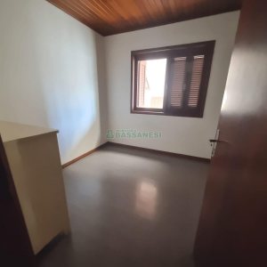 Casa com 150m², 4 dormitórios, no bairro Santa Catarina em Caxias do Sul para Alugar