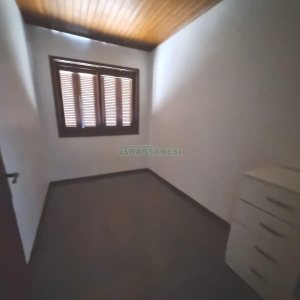 Casa com 150m², 4 dormitórios, no bairro Santa Catarina em Caxias do Sul para Alugar