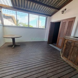 Casa com 150m², 4 dormitórios, no bairro Santa Catarina em Caxias do Sul para Alugar