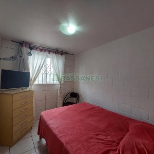 Apartamento com 39m², 2 dormitórios, 1 vaga, no bairro Esplanada em Caxias do Sul para Comprar