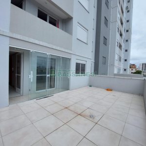 Apartamento com 92m², 2 dormitórios, 1 vaga, no bairro Jardelino Ramos em Caxias do Sul para Comprar