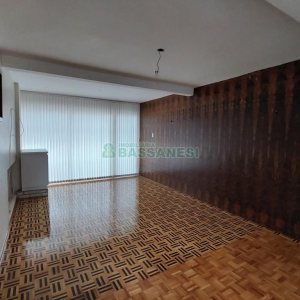 Casa com 140m², 2 dormitórios, no bairro São Pelegrino em Caxias do Sul para Alugar ou Comprar