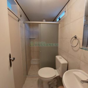 Casa com 140m², 2 dormitórios, no bairro São Pelegrino em Caxias do Sul para Alugar ou Comprar