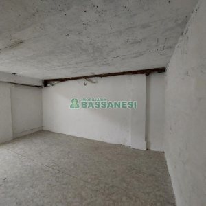 Casa com 140m², 2 dormitórios, no bairro São Pelegrino em Caxias do Sul para Comprar