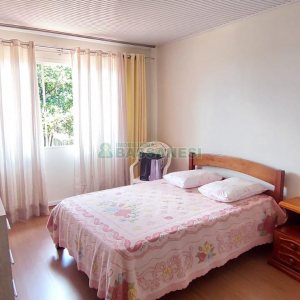 Casa com 90m², 3 dormitórios, no bairro Planalto em Caxias do Sul para Alugar