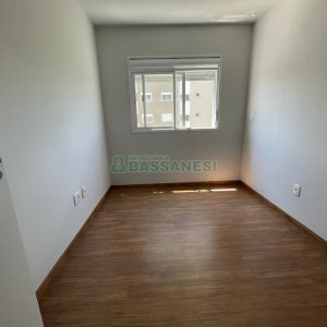 Apartamento com 56m², 2 dormitórios, 1 vaga, no bairro Panazzolo em Caxias do Sul para Comprar