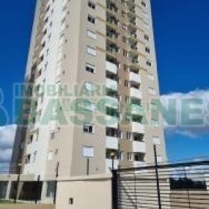Apartamento com 56m², 2 dormitórios, 1 vaga, no bairro Panazzolo em Caxias do Sul para Comprar