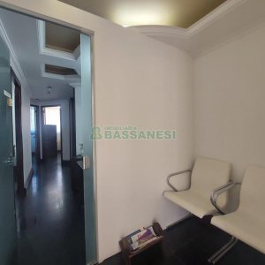 Sala com 62m², no bairro Centro em Caxias do Sul para Comprar
