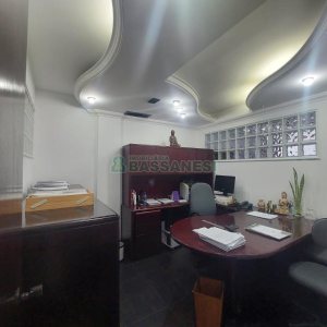 Sala com 62m², no bairro Centro em Caxias do Sul para Comprar