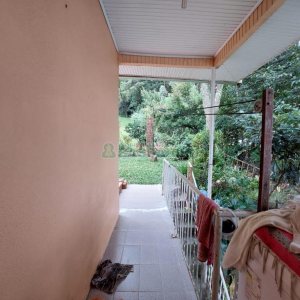 Casa Mobiliada com 135m², 2 dormitórios, no bairro Santa Catarina em Caxias do Sul para Comprar