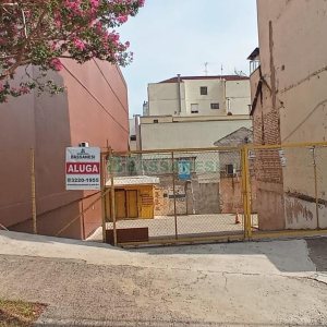 Terreno, 26 vagas, no bairro Centro em Caxias do Sul para Alugar