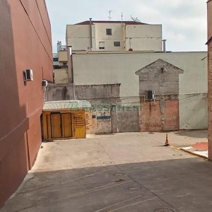 Terreno, 26 vagas, no bairro Centro em Caxias do Sul para Alugar