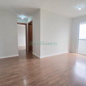 Apartamento com 65m², 2 dormitórios, 1 vaga, no bairro Jardelino Ramos em Caxias do Sul para Comprar