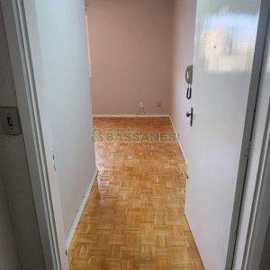 Apartamento com 38m², 1 dormitório, no bairro Centro em Caxias do Sul para Alugar