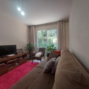 Apto Mobiliado com 52m², 2 dormitórios, 1 vaga, no bairro Presidente Vargas em Caxias do Sul para Comprar