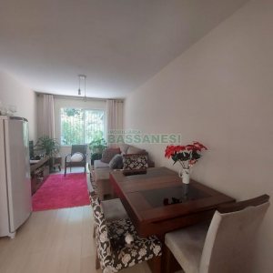 Apto Mobiliado com 52m², 2 dormitórios, 1 vaga, no bairro Presidente Vargas em Caxias do Sul para Comprar