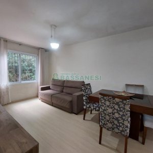 Apto Mobiliado com 52m², 2 dormitórios, 1 vaga, no bairro Presidente Vargas em Caxias do Sul para Comprar