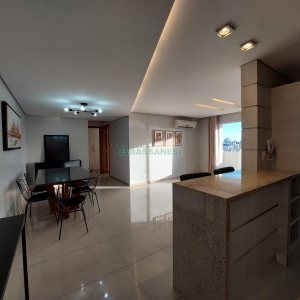 Apto Mobiliado com 89m², 2 dormitórios, 2 vagas, no bairro São Pelegrino em Caxias do Sul para Comprar