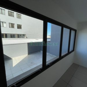 Sala com 53m², 1 vaga, no bairro Pio X em Caxias do Sul para Comprar
