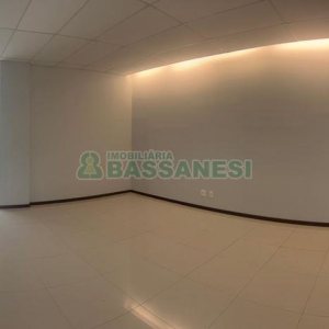 Sala com 100m², 1 vaga, no bairro Centro em Caxias do Sul para Alugar