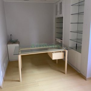 Sala com 48m², no bairro Centro em Caxias do Sul para Alugar