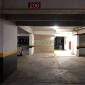 Apto Mobiliado com 45m², 1 dormitório, 1 vaga, no bairro Madureira em Caxias do Sul para Alugar