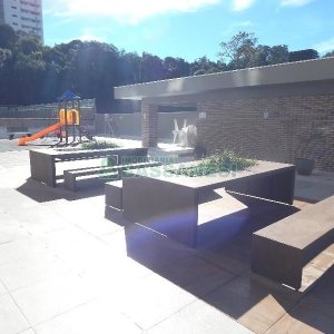 Apto Mobiliado com 45m², 1 dormitório, 1 vaga, no bairro Madureira em Caxias do Sul para Alugar